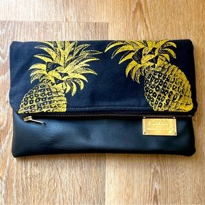 🩵Kahulalea Pinapple Clutch